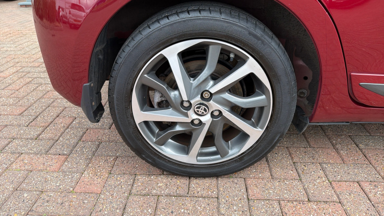 Toyota Yaris 1.5 Hybrid Y20 5dr CVT [Bi-tone] Hybrid Hatchback